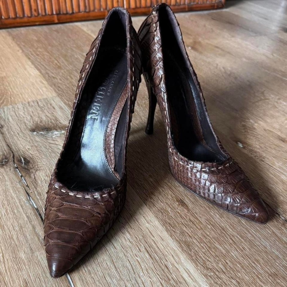 Alexander Mcqueen Brown Python Leather Pointed To… - image 1